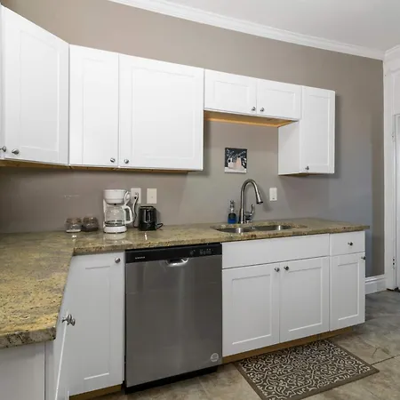 Roomy 2Br-1Ba Wfh Desk & Backyard Saint Louis Exterior photo